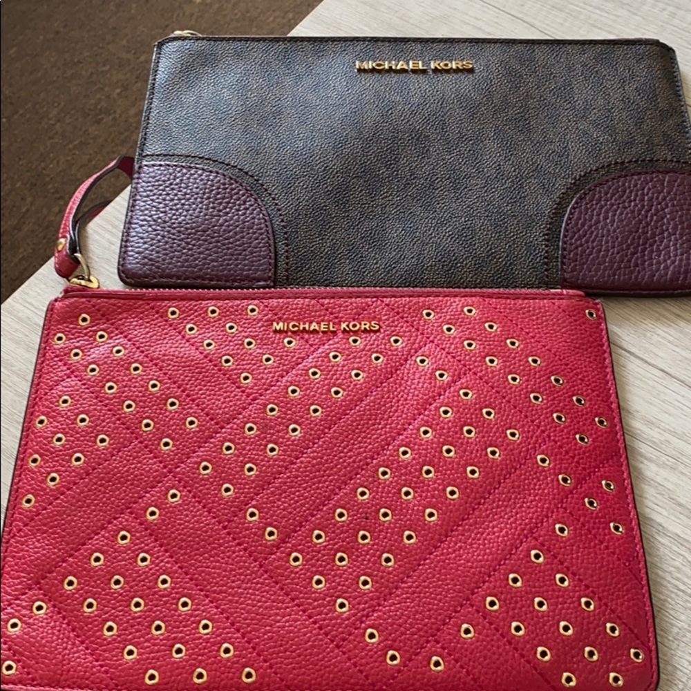 Michael Kors wristlet
